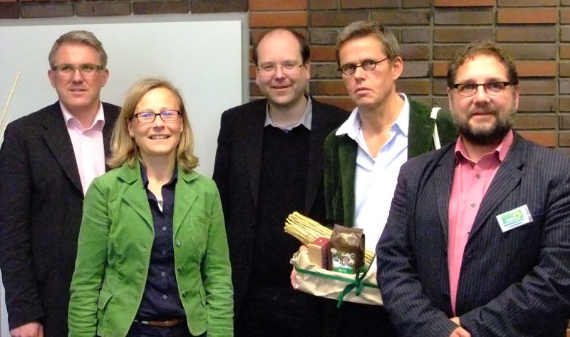 V.l.n.r.: Thorsten Cordes, Kristine Ambrosy-Schütze, Christian Meyer (Landwirtschafts- und Verbraucherschutzminister),  Bernd Kleyboldt, Peter Meiwald